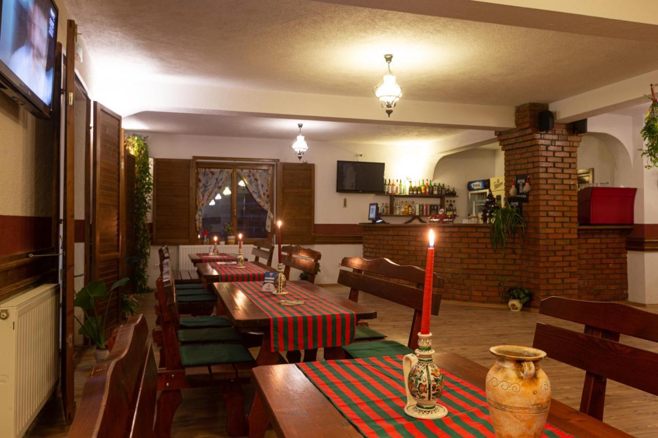 Pensiunea Si Restaurant Erdo Odorheiu Secuiesc Eksteriør billede