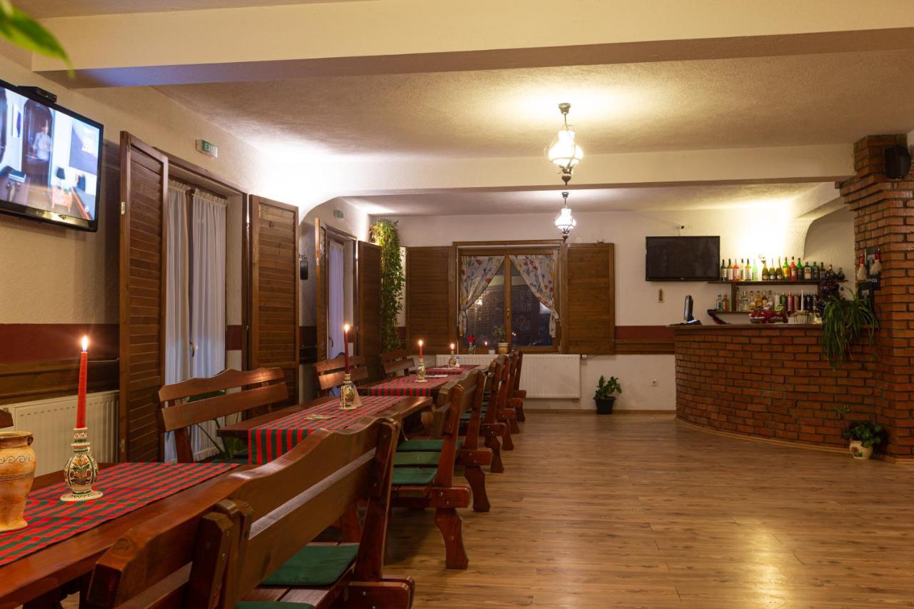 Pensiunea Si Restaurant Erdo Odorheiu Secuiesc Eksteriør billede