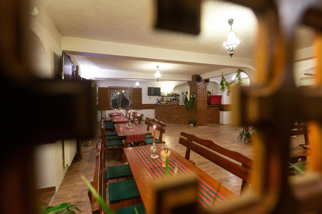 Pensiunea Si Restaurant Erdo Odorheiu Secuiesc Eksteriør billede